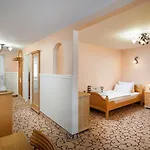 Panorama Seeresort & 4* Warnitz