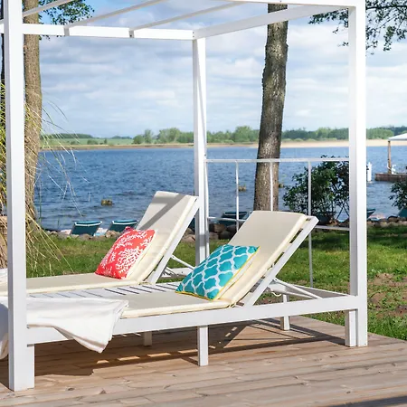 Hotell Panorama Seeresort & Warnitz